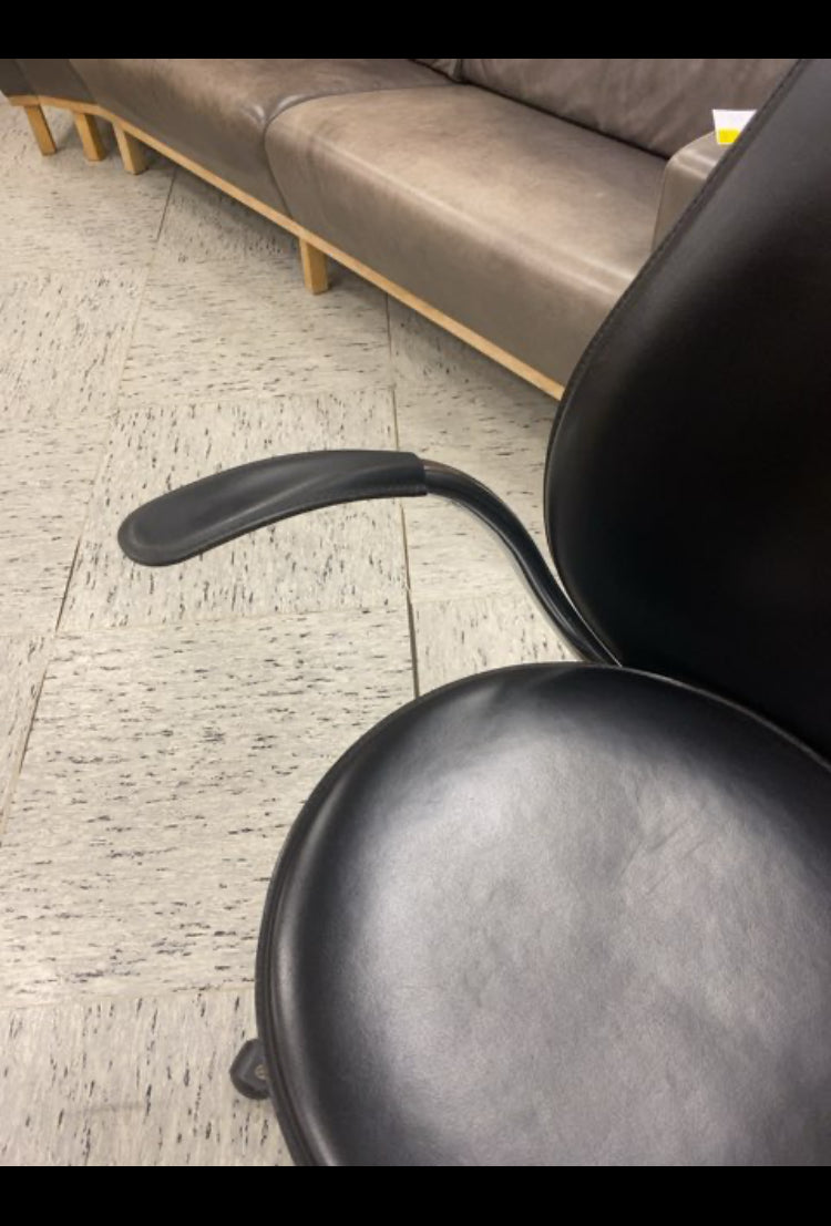 Kontorstol med høj ryg støtte